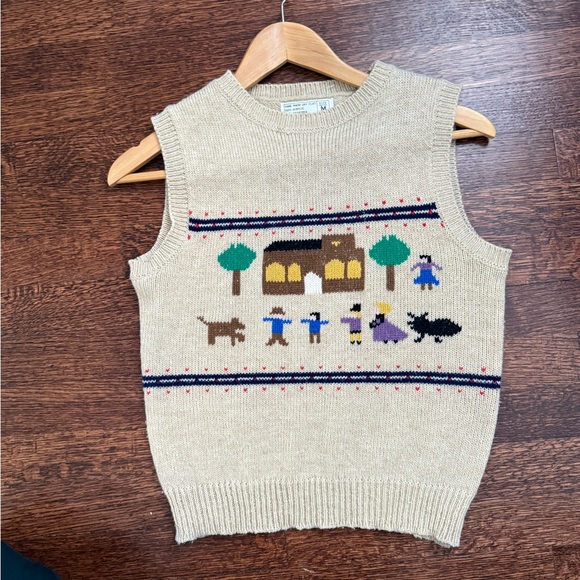 Sweaters - Vintage knit sweater vest